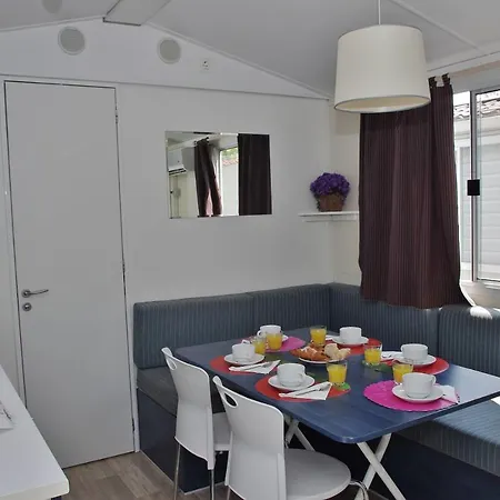 Happy Camp Mobile Homes In Villaggio * Baia Domizia